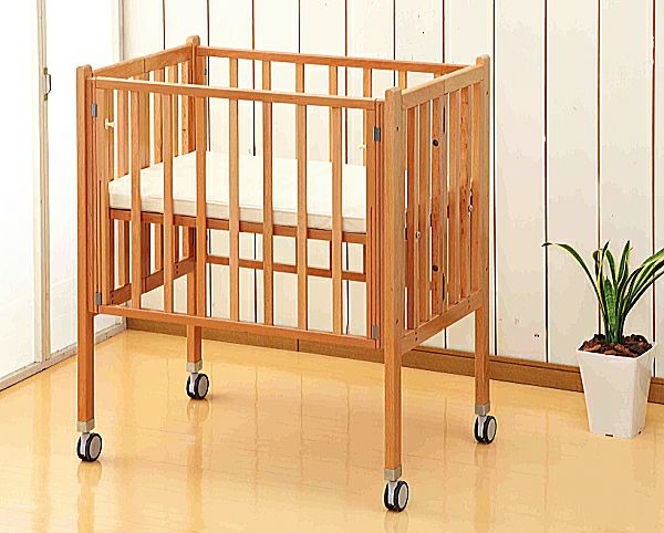 業務用 折りたたみコンパクトベッド